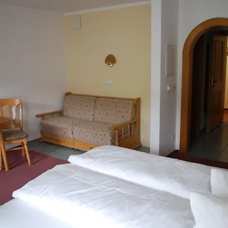 Alpengasthof Goetschenalm Guest house