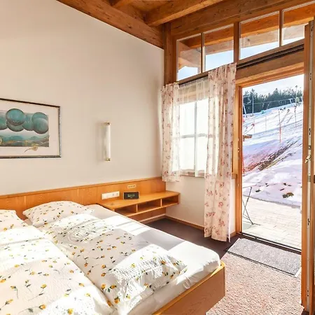 Guest house Alpengasthof Goetschenalm 3*