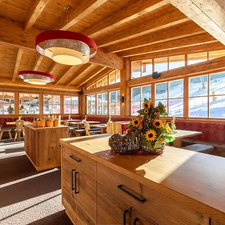 Alpengasthof Goetschenalm Guest house