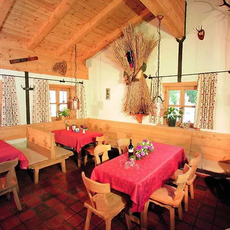 Alpengasthof Goetschenalm Guest house 3*